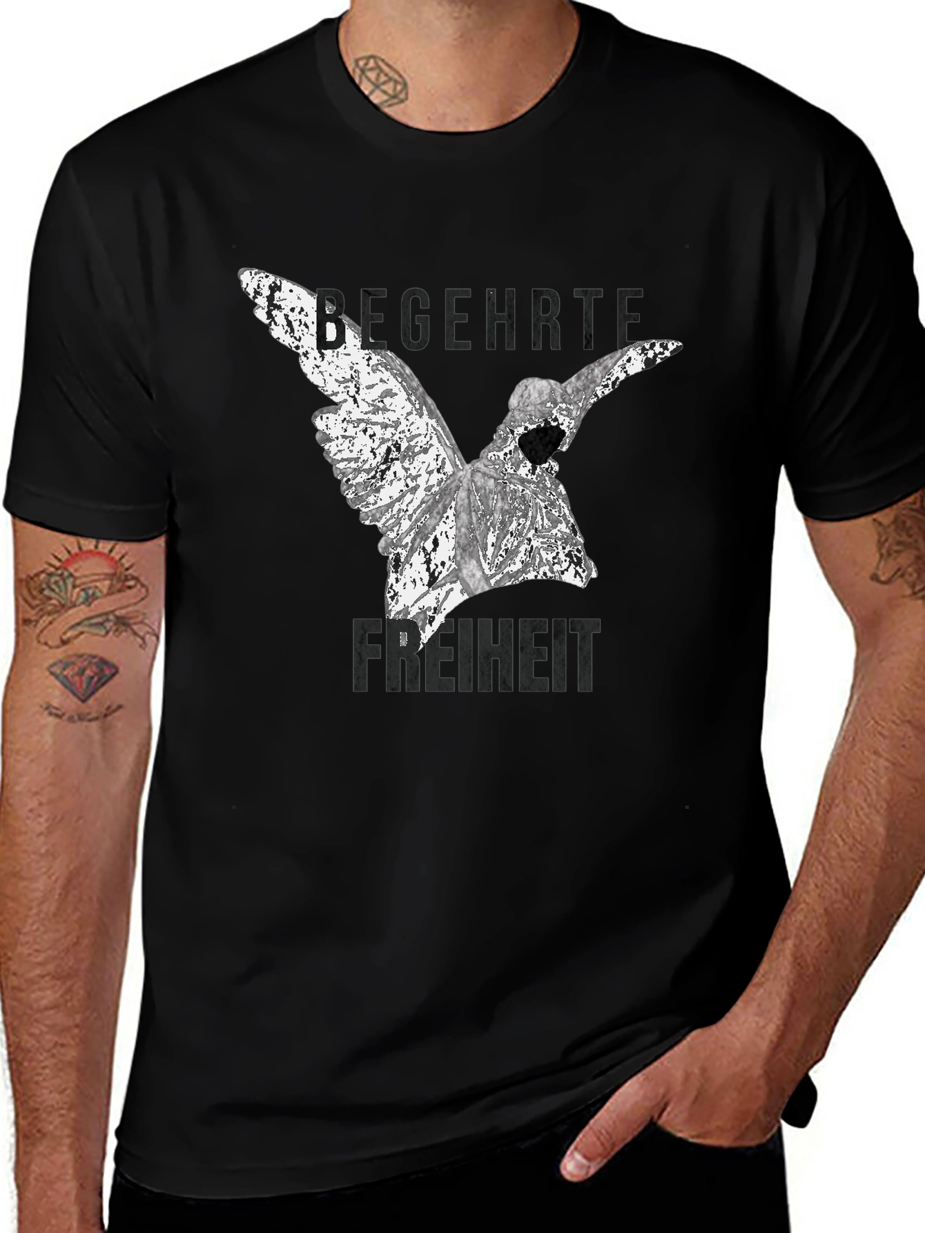 Begehrte Freiheit Graphic Tee