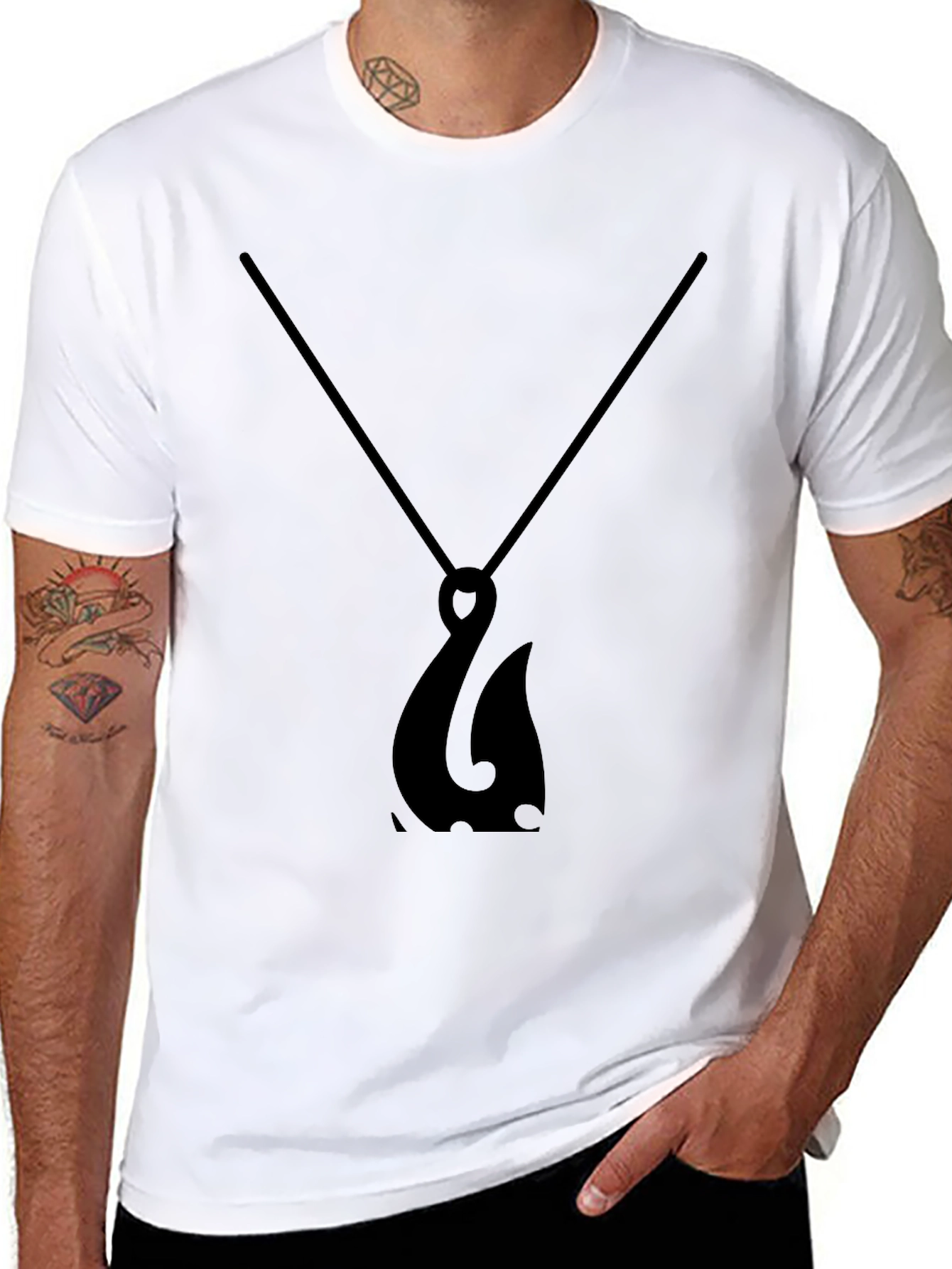 Maori Hook Pendant Black T-Shirt