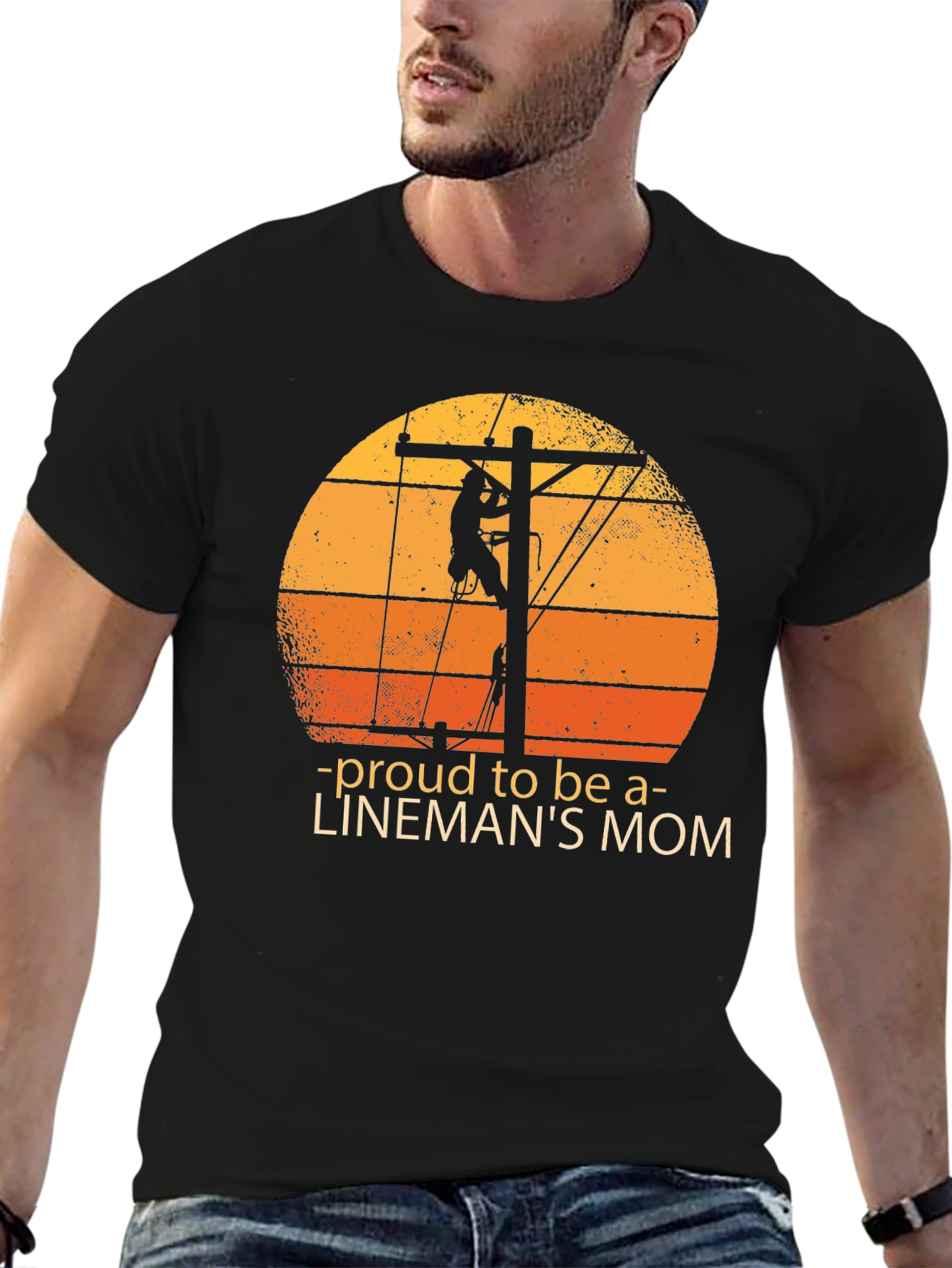 Proud Linemans Mom Graphic Tee