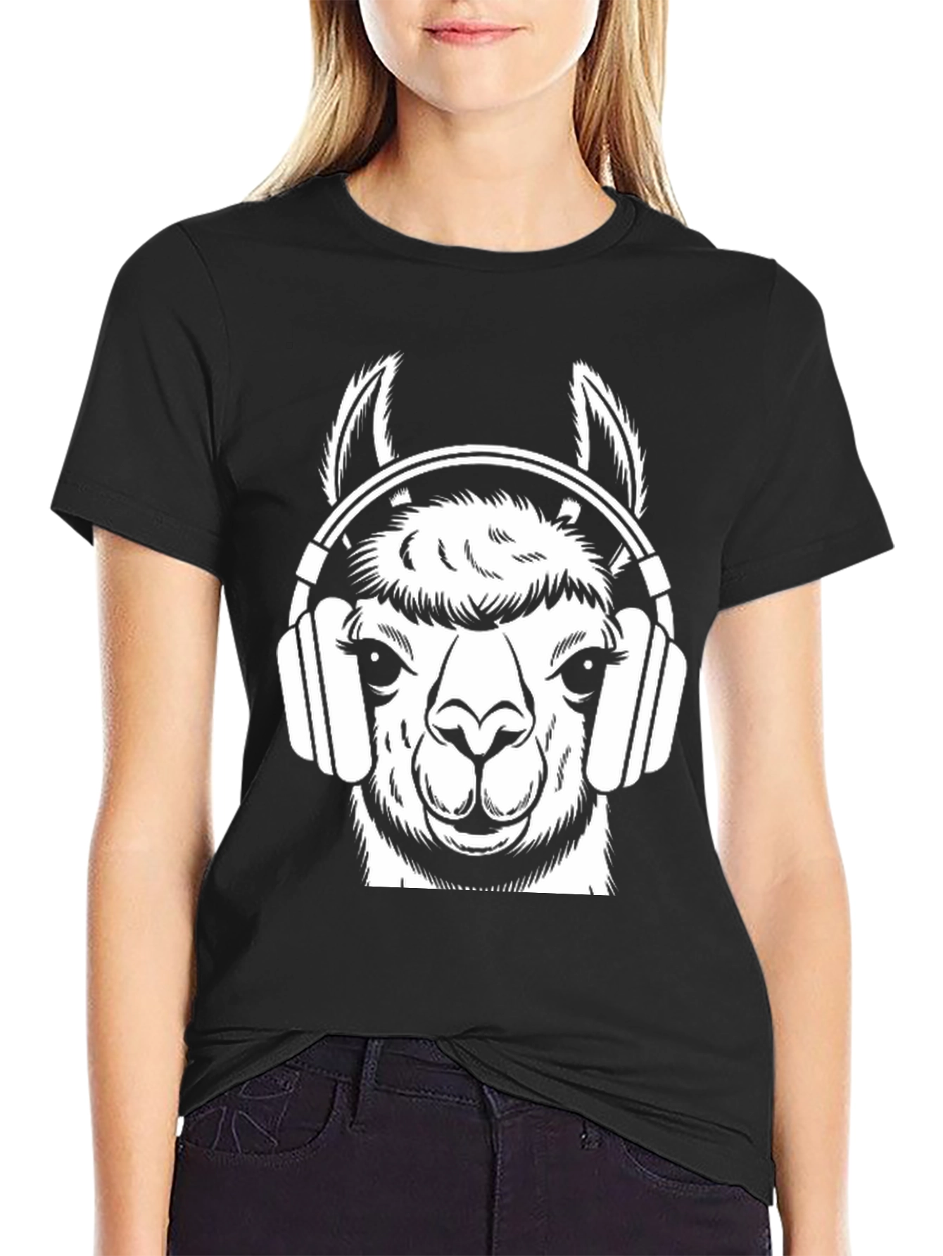 Llama DJ Graphic Tee - Trendy Black T-Shirt