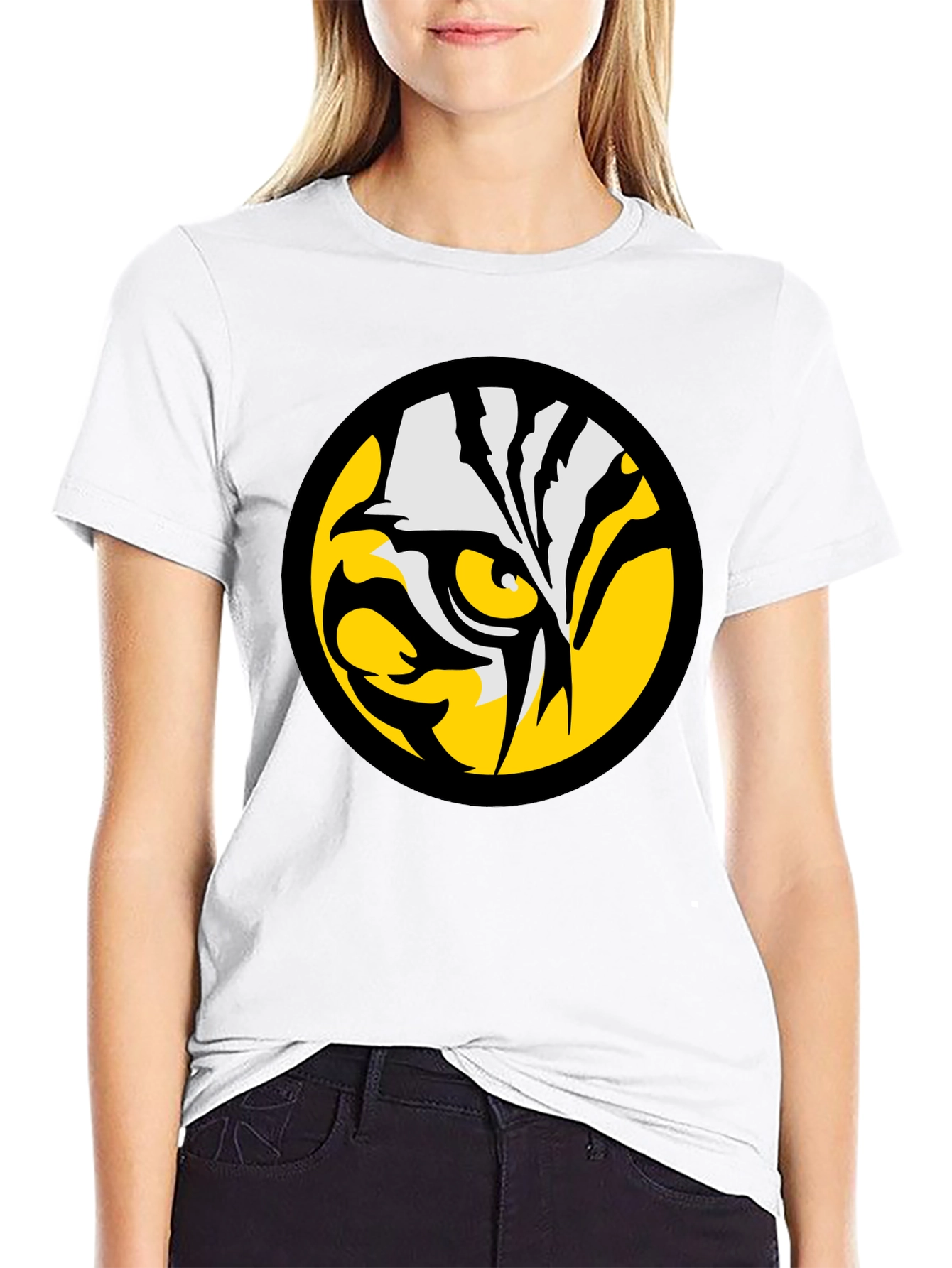 Bold Tiger Eye Graphic Tee - Black Cotton T-Shirt