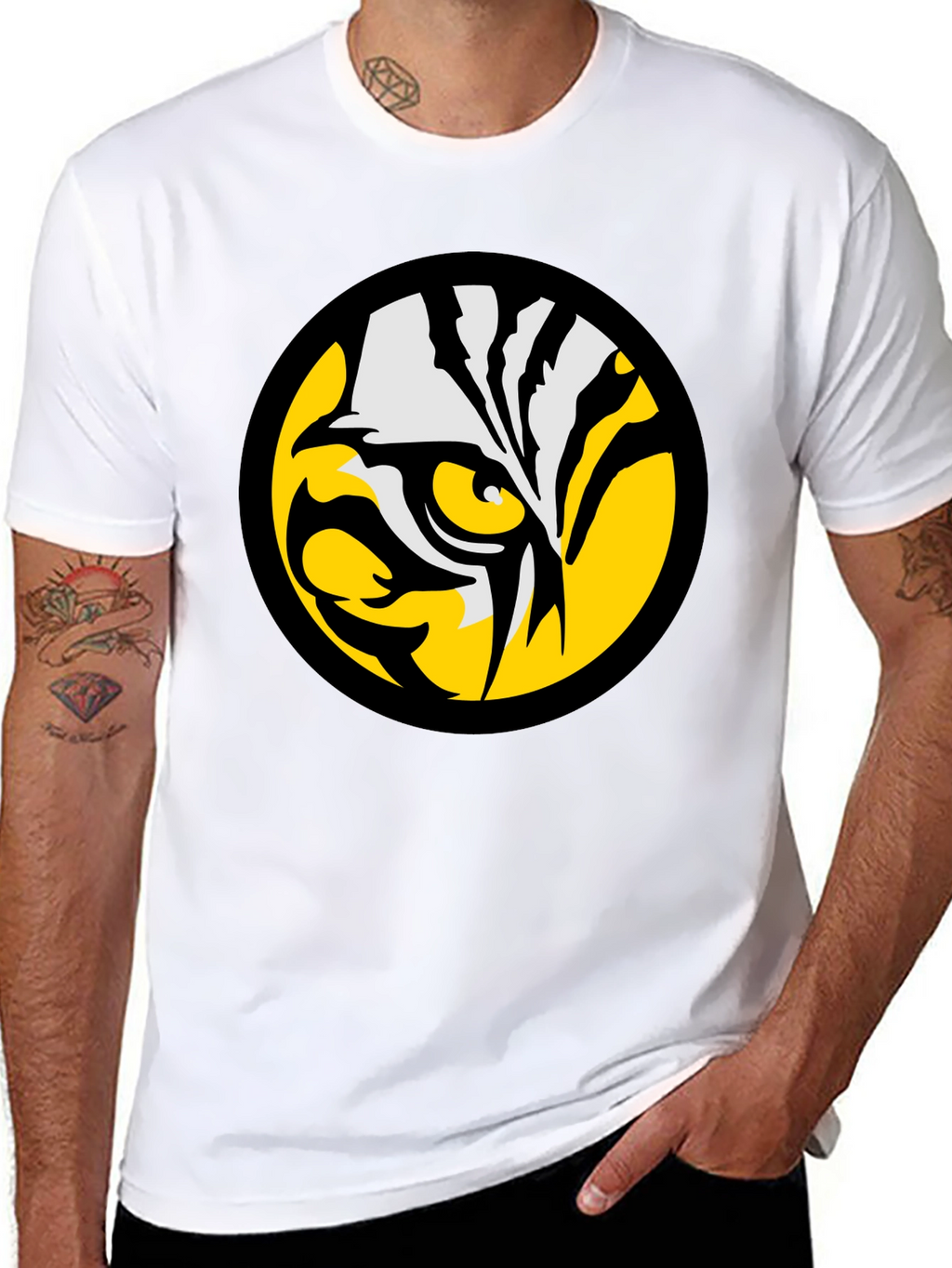 Bold Tiger Eye Graphic Tee - Black Cotton T-Shirt