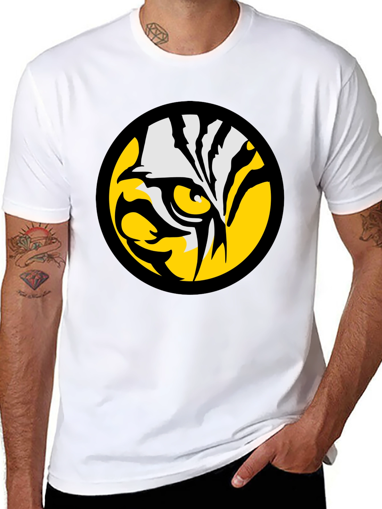 Bold Tiger Eye Graphic Tee - Black Cotton T-Shirt