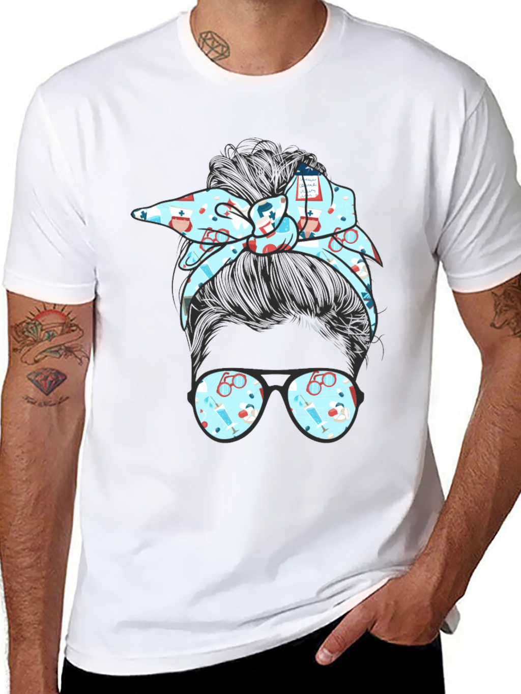Nurse Messy Bun Graphic Tee - Black