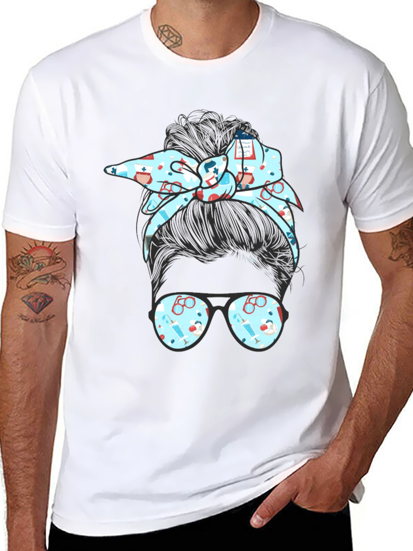 Nurse Messy Bun Graphic Tee - Black