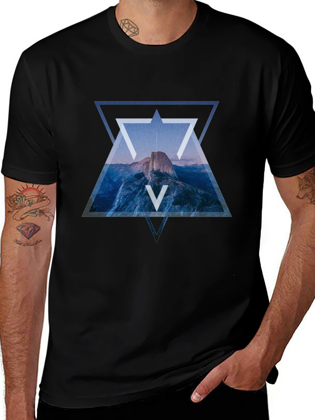 Geometric Mountain Print Black T-Shirt