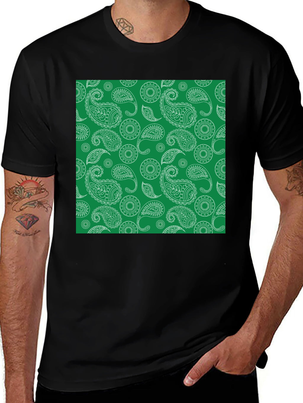 Paisley Pattern Tee - Stylish Black T-Shirt