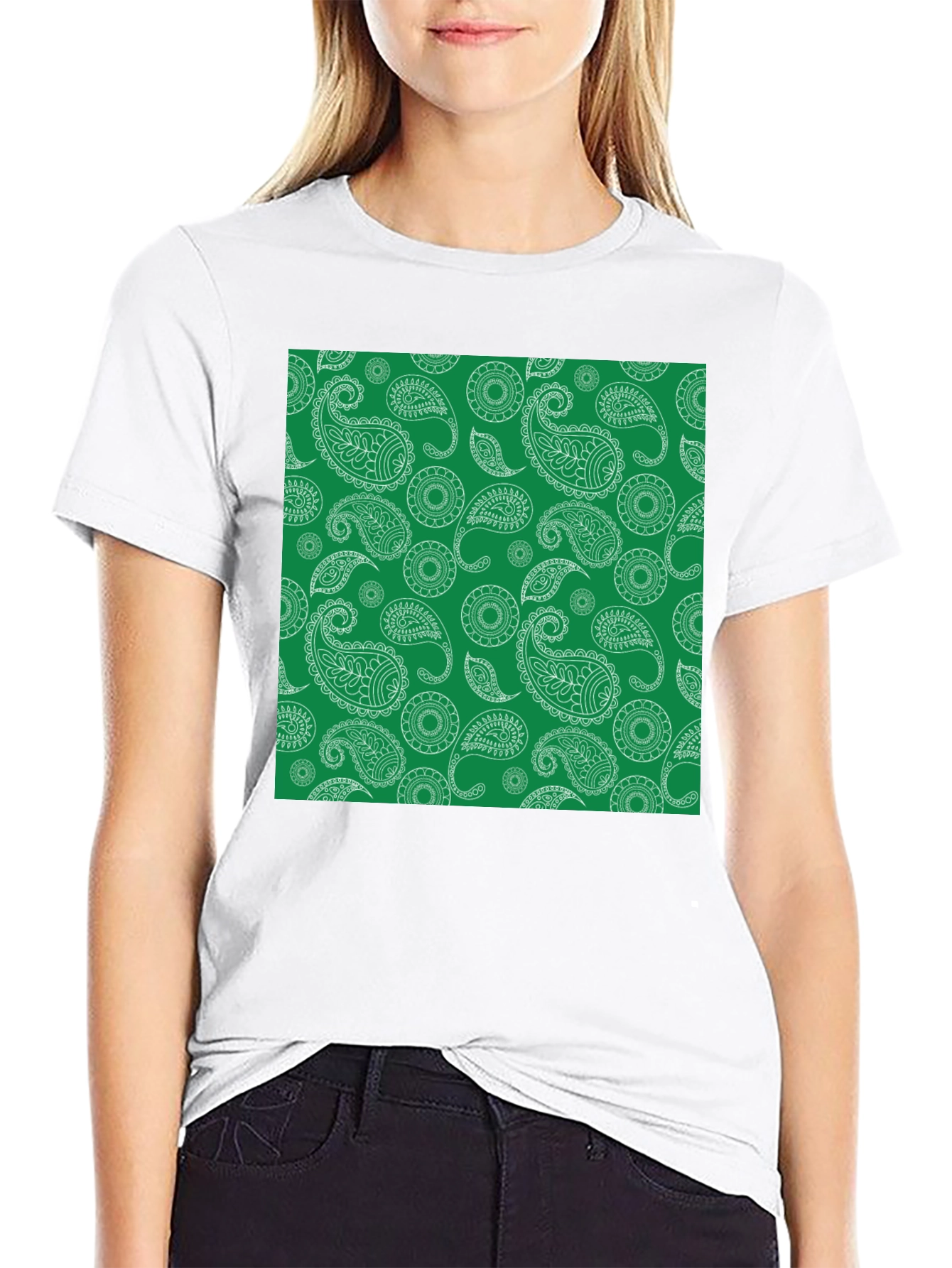 Paisley Pattern Tee - Stylish Black T-Shirt