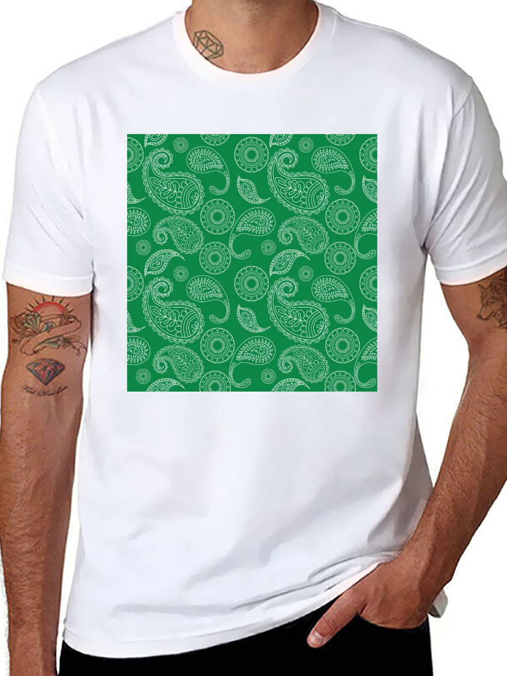 Paisley Pattern Tee - Stylish Black T-Shirt