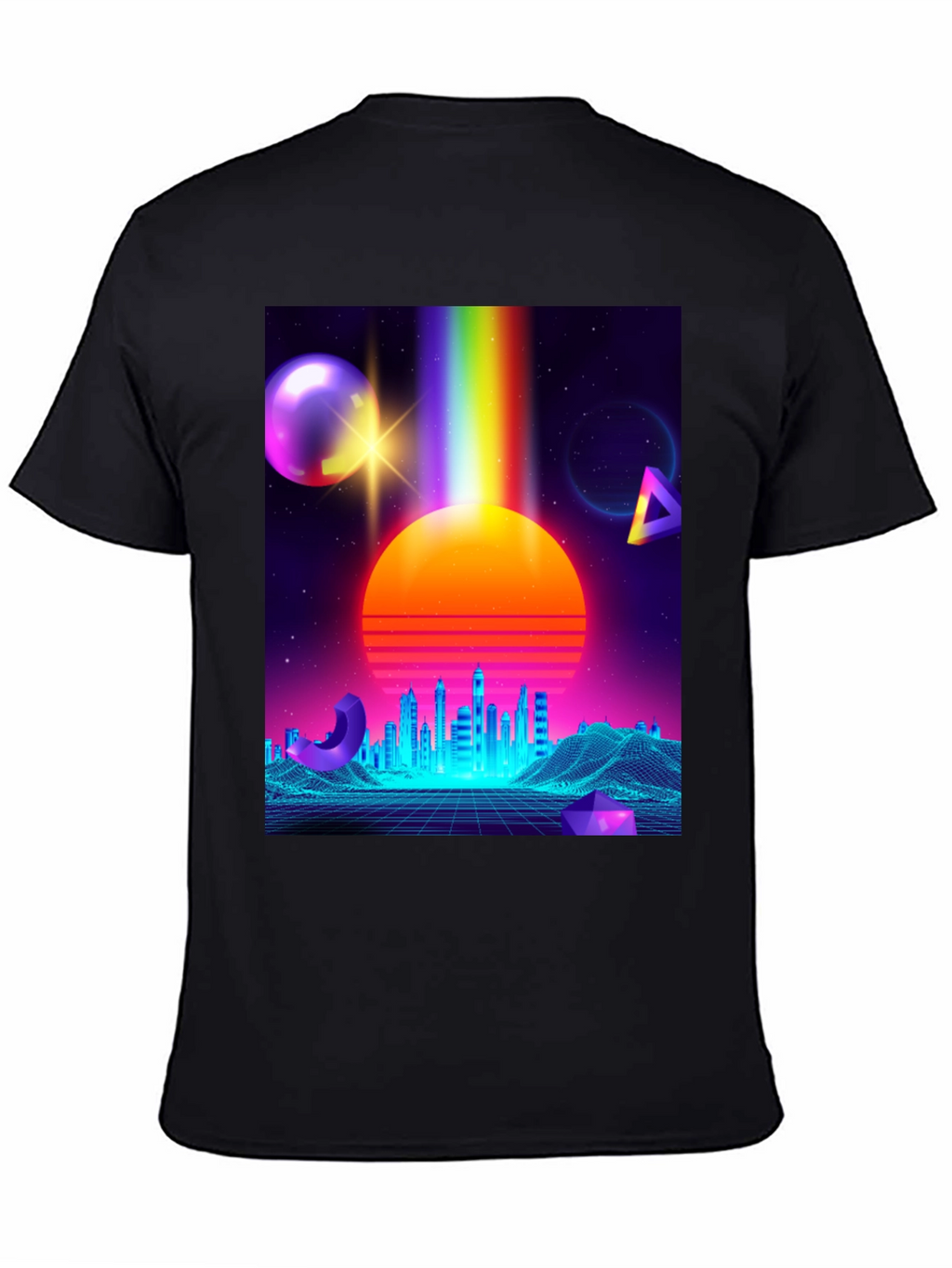 Retro Synthwave T-Shirt: 80s Neon Cityscape