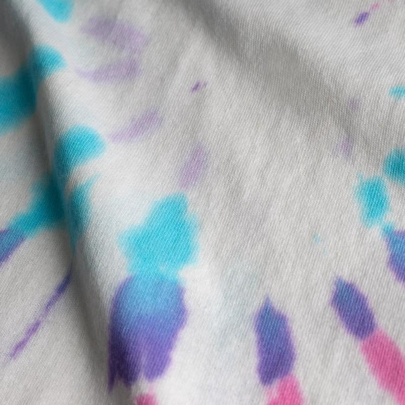 Eco Over Ego: Bold Sustainable Leaf Design