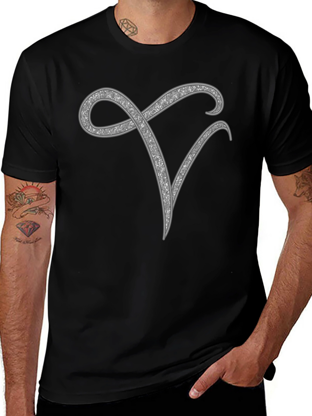 Stylish Initial V Rhinestone Graphic T-Shirt